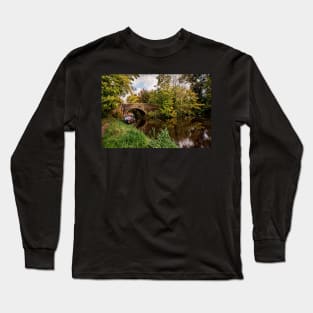 Vicarage Bridge at Kintbury Long Sleeve T-Shirt